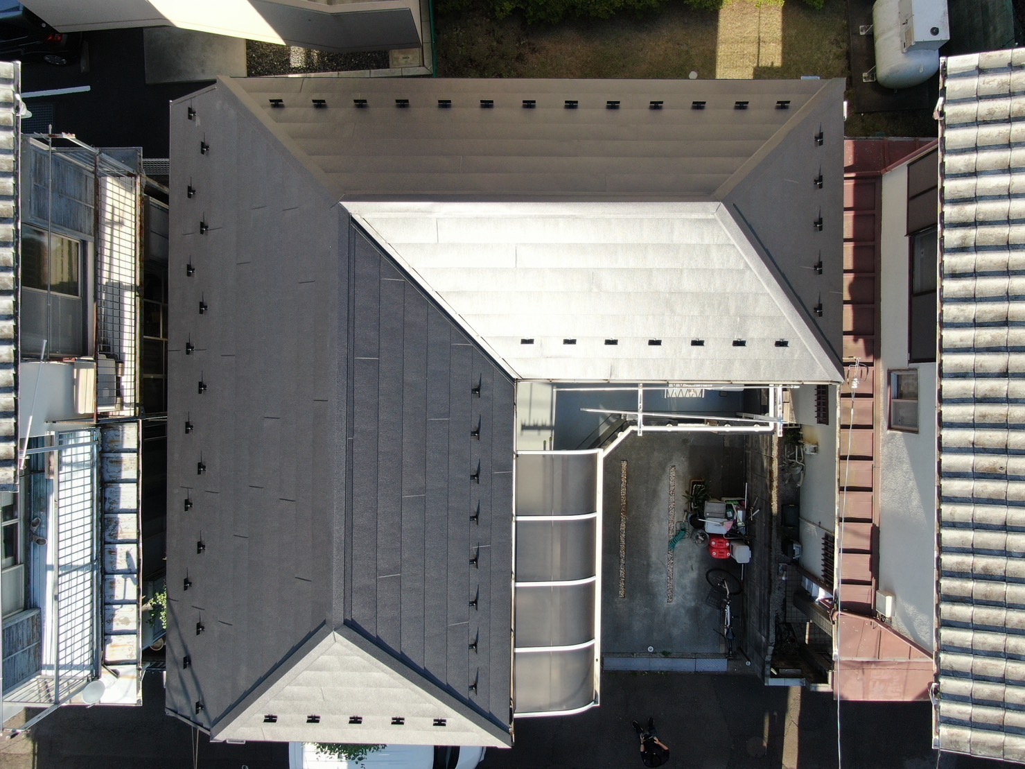 新座市　I邸　外壁塗装、屋根上葺き工事