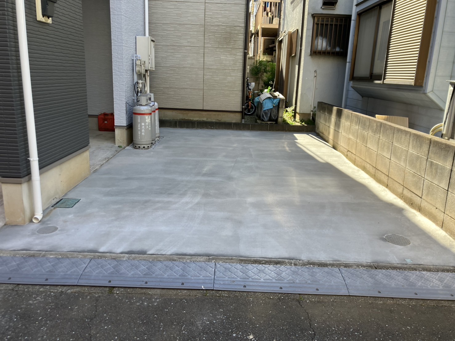ふじみ野市　M邸　外壁屋根塗装、土間コンクリート工事
