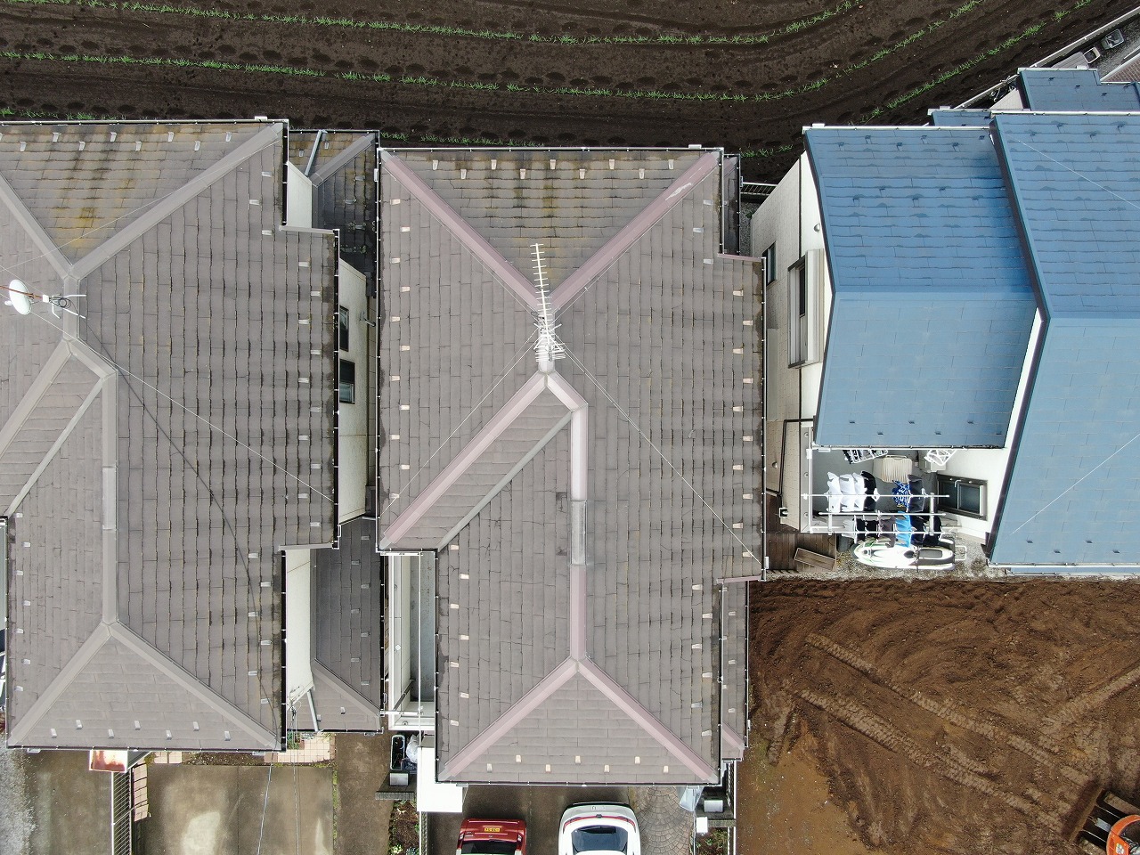 三芳町　O様　外壁塗装屋根上葺き工事